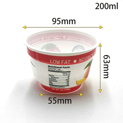 Jednorazowy plastikowy kubek do mleka jogurtowego z pokrywką z folii aluminiowej